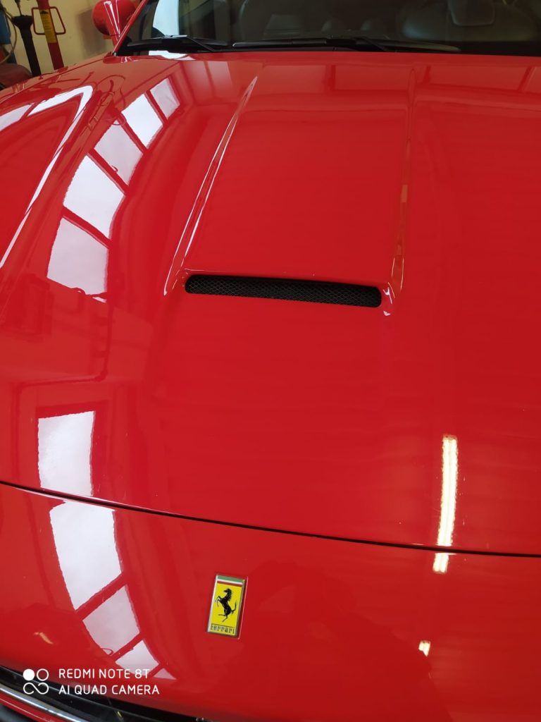 ferrari_lucidatura